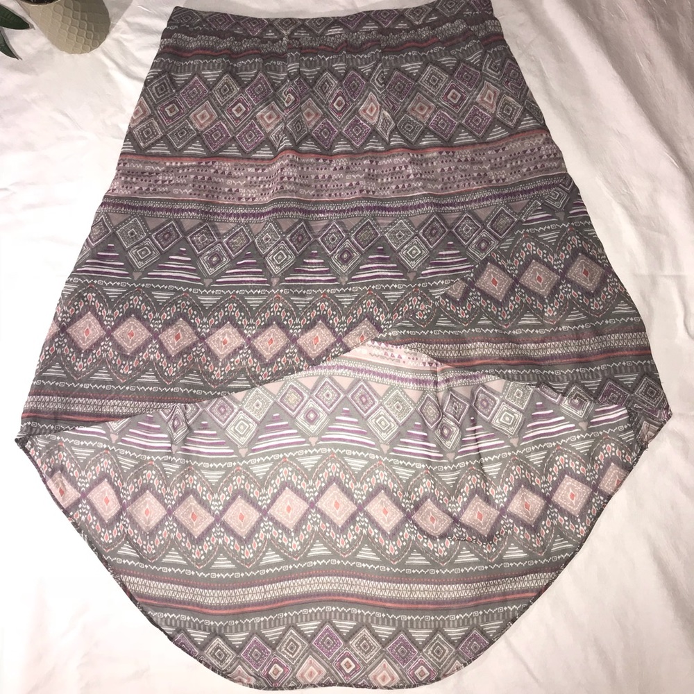 American Eagle Aztec/Tribal Print Hi-Low Skirt